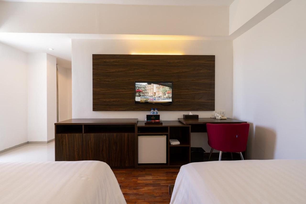 The Bene Hotel Кута Екстериор снимка