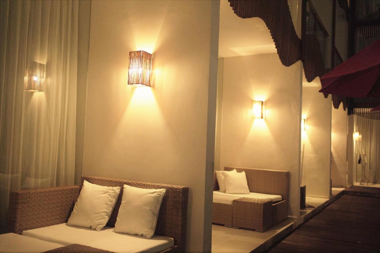 The Bene Hotel Кута Екстериор снимка