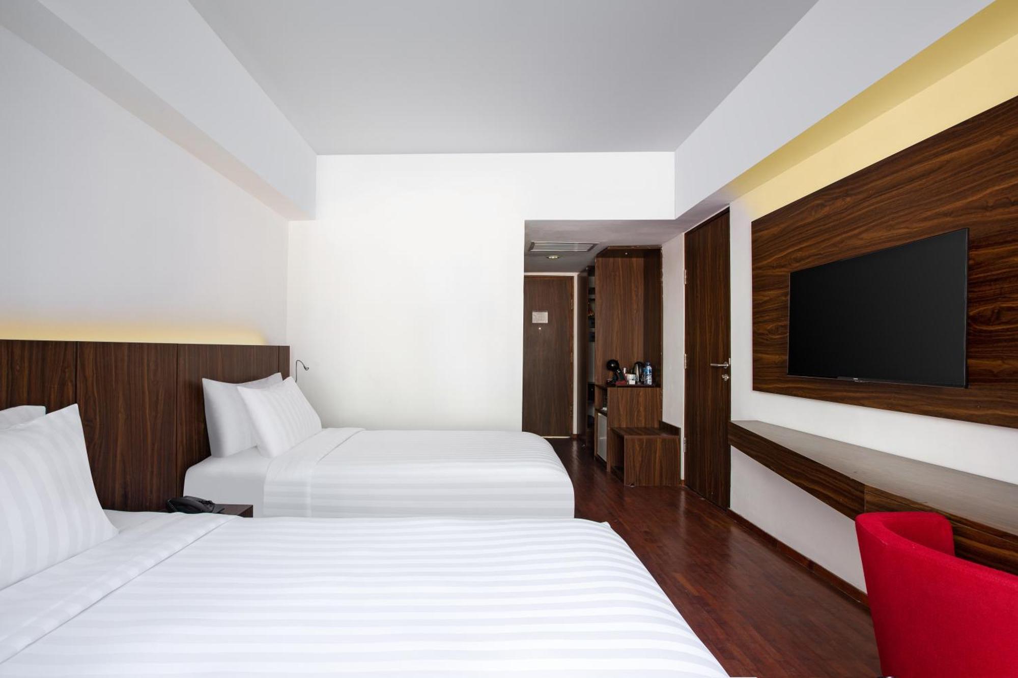 The Bene Hotel Кута Екстериор снимка