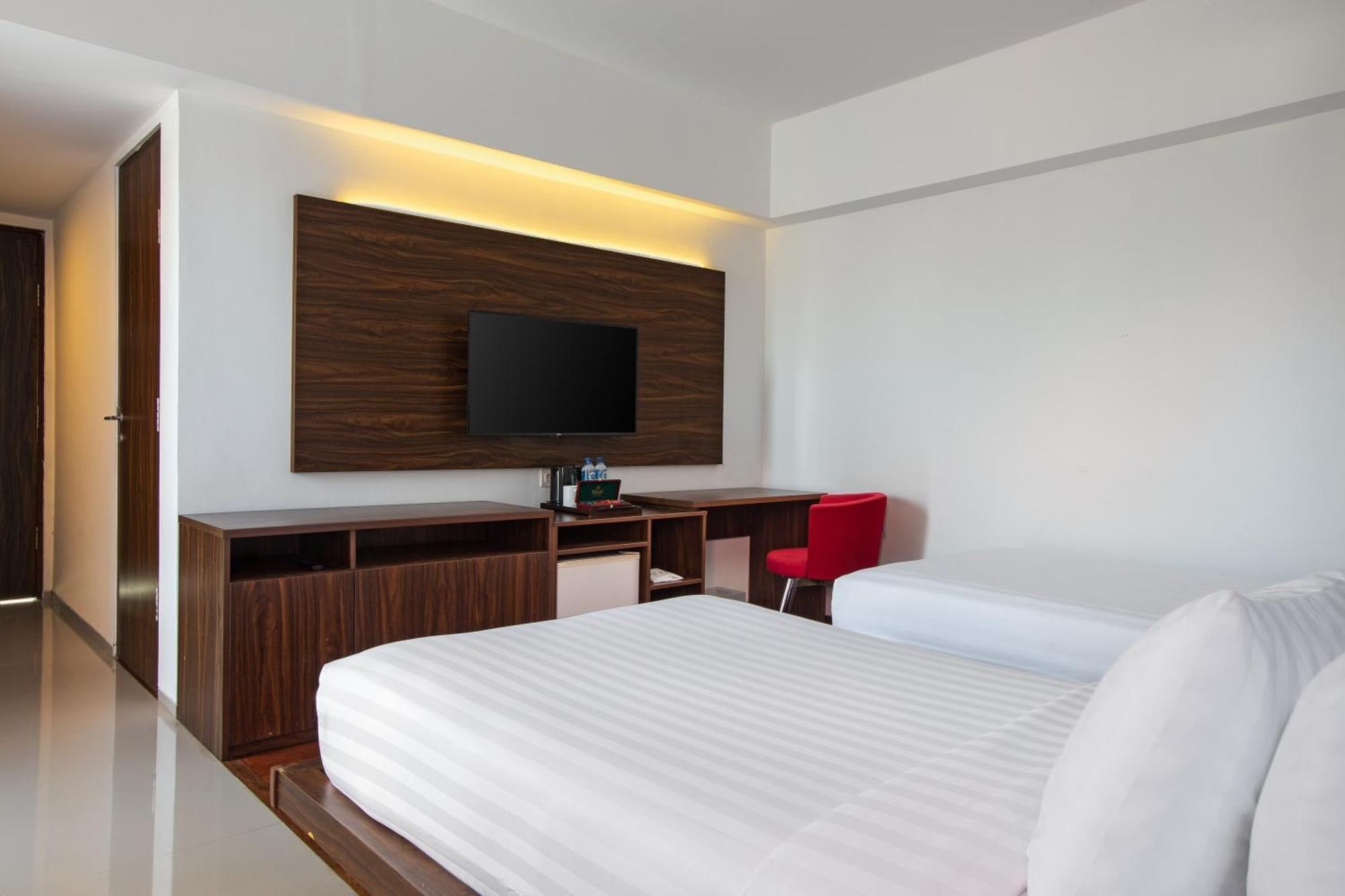 The Bene Hotel Кута Екстериор снимка